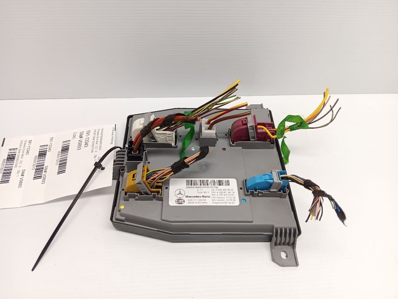 2017 - 2022 MERCEDES C300 W205 SAM SIGNAL CONTROL MODULE UNIT OEM A2059007539