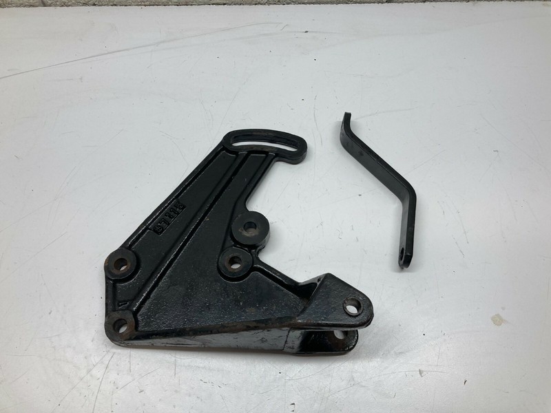 M2 MERCRUISER ALPHA ONE POWER STEERING ALTERNATOR BRACKET# 87115