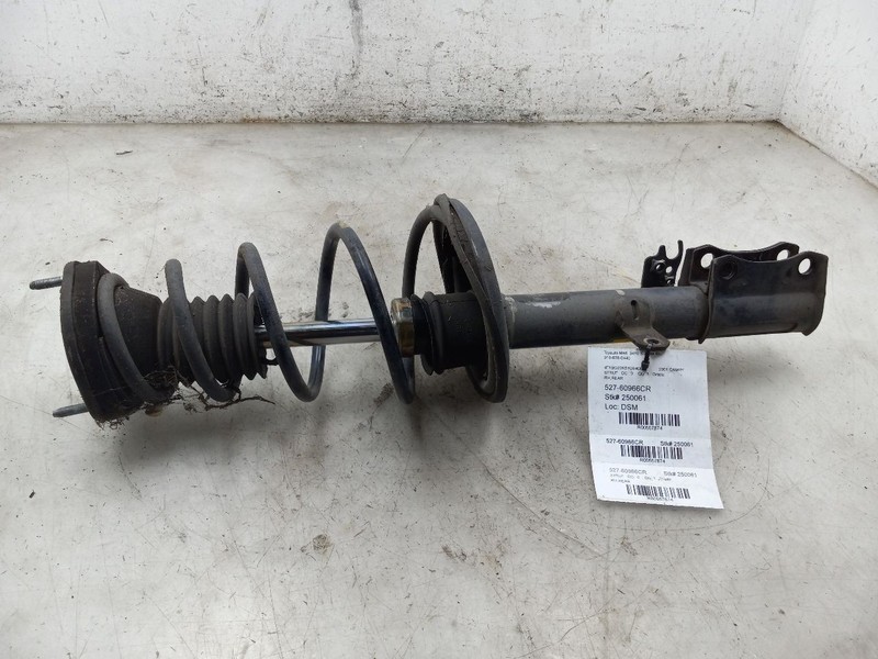 00 01 TOYOTA CAMRY REAR PASSENGER RIGHT STRUT NORTH AMERICA BUILT