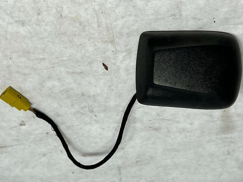 13-2017 Dodge Ram 1500 / Challenger RearSatellite Radio Antenna 05064973AB OEM