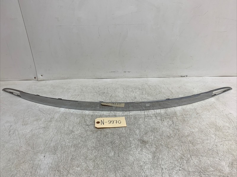 12-16 Tesla Model S REAR LIFTGATE TRUNK CHROME MOLDING 1008856-00-C 9970 U8