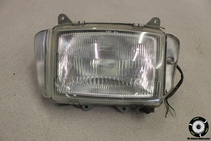1984 Honda Goldwing 1200 GL1200 FRONT HEAD LIGHT HEADLIGHT LAMP GL 84
