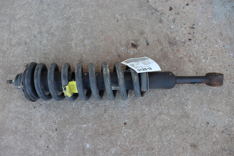 2005-2015 TOYOTA TACOMA RWD FRONT RIGHT PASSENGER SIDE SHOCK STRUT ABSORBER OEM