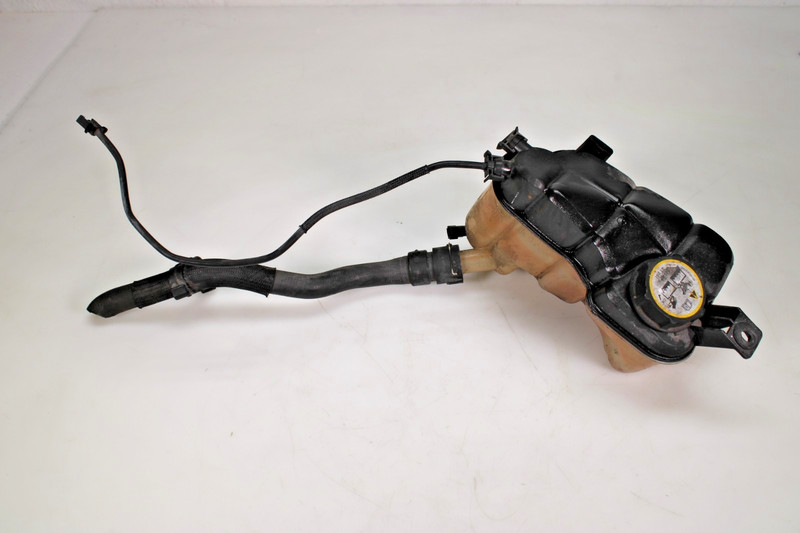 12-17 Range Rover Evoque L538 Engine Motor Coolant Expansion Tank w/ Cap OEM