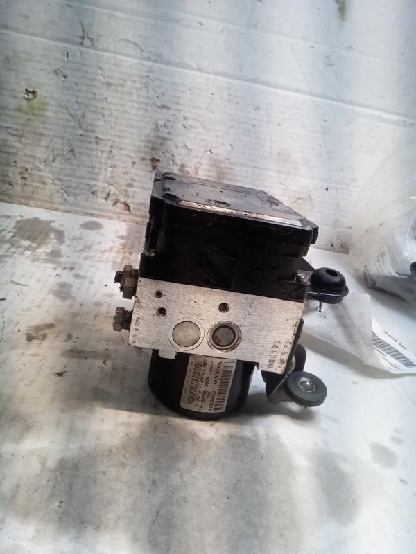 2010 Volvo 80 Series ABS Pump & Motor Assembly OEM 31257692 196K Miles