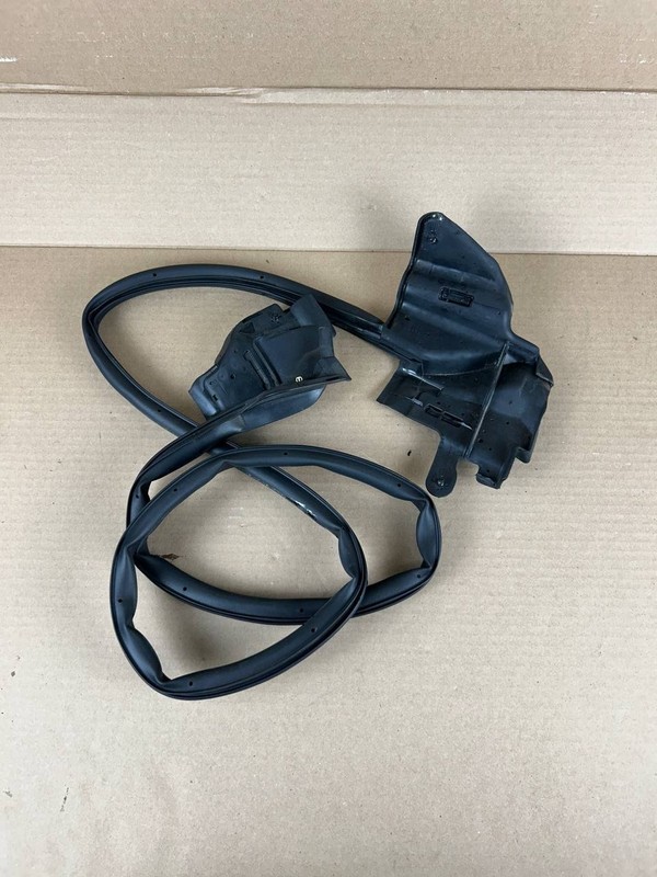 ✅ Tesla Model S Front Window Door Seal Weather Strip TMSD-W04/TMSD-V02