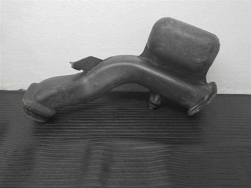 04-08 Chrysler Pacifica Air Cleaner Resonator OEM 5510022AB