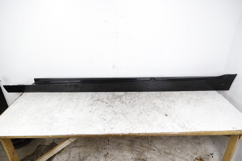 11-16 BMW F10 528 535 550 Left Driver Side Skirt Rocker Panel Jet Black 668 OEM