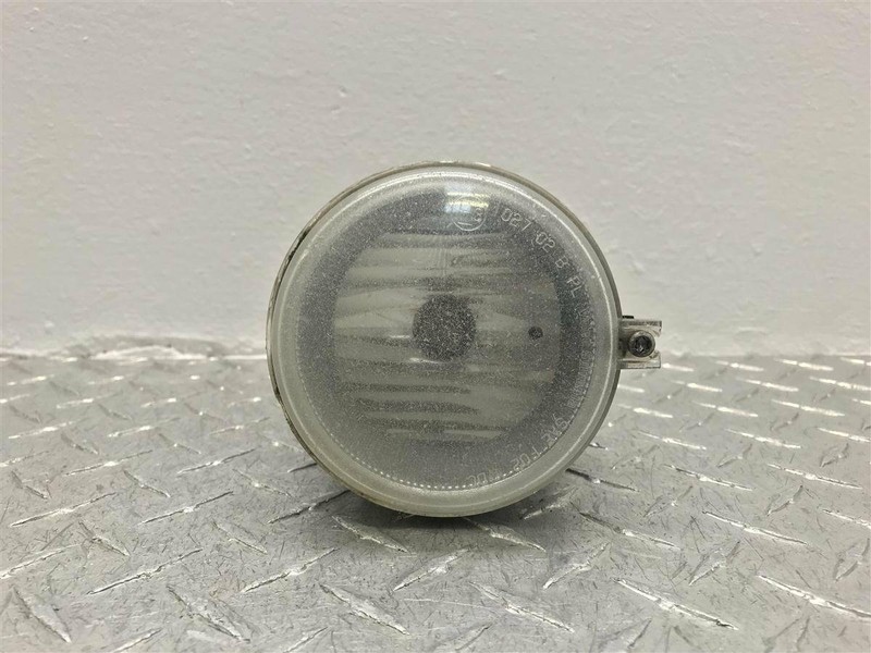 05 06 07 08 09 TOWN & COUNTRY CARAVAN FOG-DRIVING LAMP LOWER BUMPER MTD OEM