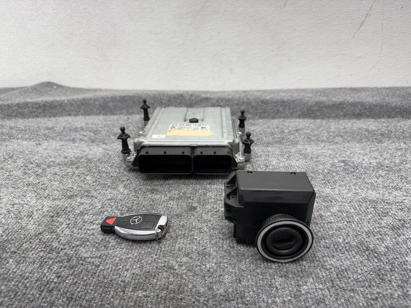 MERCEDES W212 E63 AMG-S 14-16 OEM ECU ENGINE COMPUTER MODULE W IGNITION KEY LOCK
