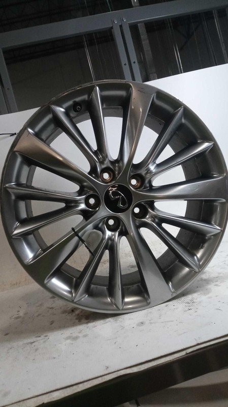 2020 INFINITI Q50 OEM Black Alloy Wheel 18x7.5 Used - 67000 Miles