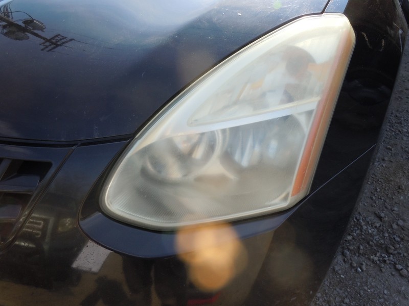 2008-2010 Nissan Rogue Halogen Headlight Driver Left