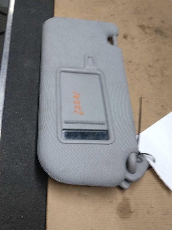 2016 KIA RIO Right Sun Visor Silver OEM 398949 97K Mileage