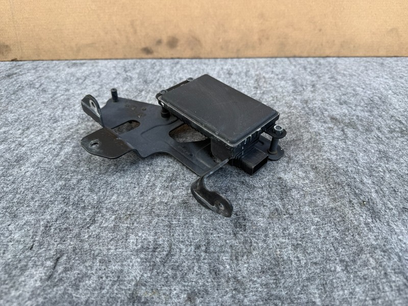 GENESIS G80 2017-2020 OEM ADAPTIVE CRUISE CONTROL SENSOR MODULE UNIT ASSEMBLY