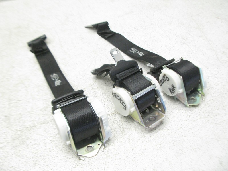 09-11 JAGUAR X250 XF XFR SEAT BELT LAP AND SHOULDER RETRACTOR REAR SET OEM 02012