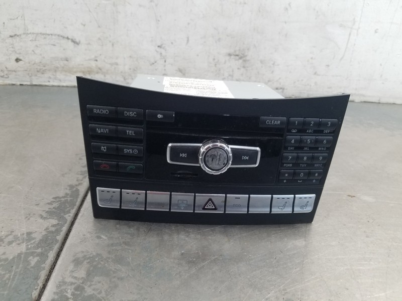2012 Mercedes AMG CLS 63 Radio Navigation CD Head Unit #8399 K4