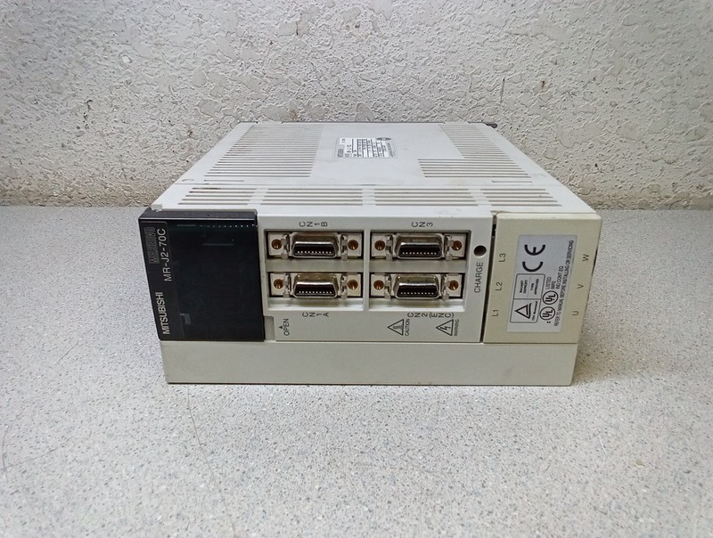 Mitsubishi MR-J2-70C AC Servo Amplifier Controller