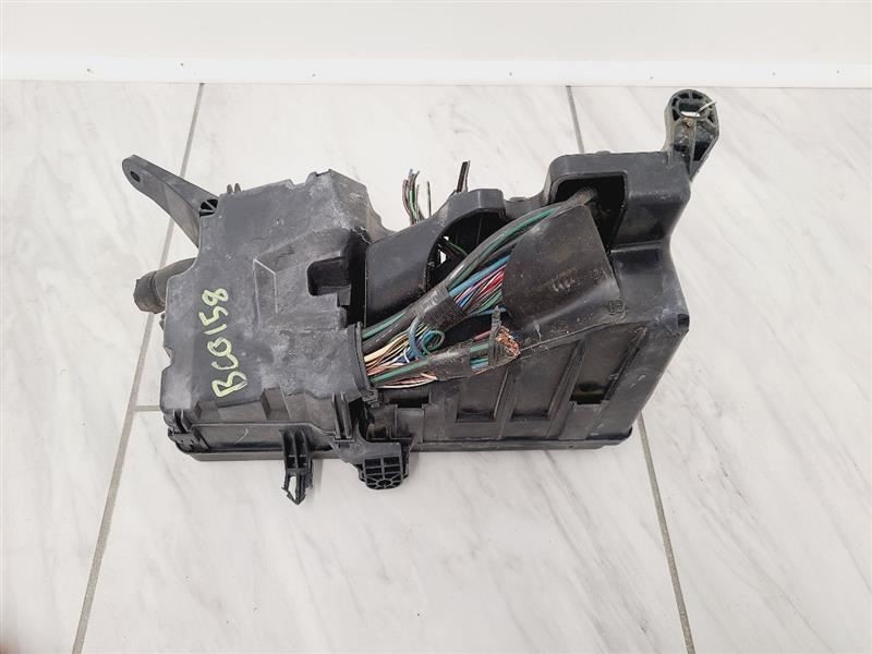 Fuse Box Engine Japan Built Thru 5/04 4 Cylinder Fits 02-04 CAMRY 559484