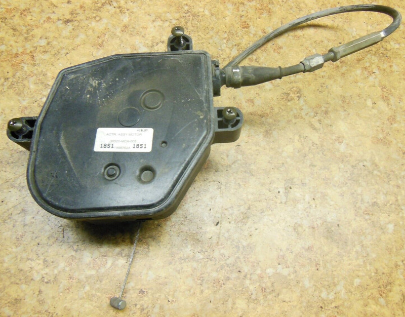02 Honda Goldwing GL1800 GL 1800 Actuator Assy Motor Cable Mount Cruise Control