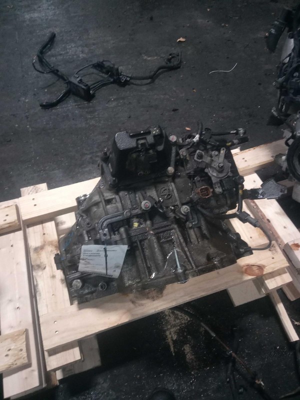 2015 Kia Cadenza Automatic Transmission Assembly 6-Speed FWD 102K Miles OEM