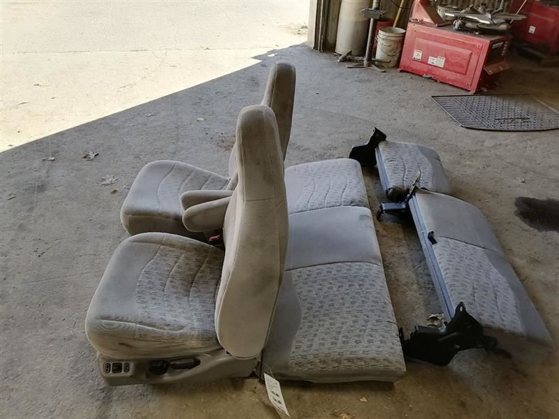 Front and Rear Seats Cloth Fits 00-01 F250SD Ex Cab 1056553