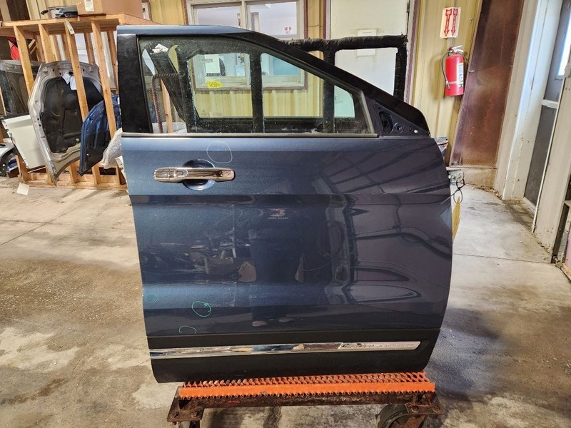 Driver Front Door Sport Without Memory Driver Seat Fits 18-19 EXPLORER 3611184