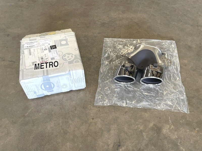 ⭐2019 2020 2021 MERCEDES BENZ C43 AMG W205 RIGHT RH EXHAUST MUFFLER END TIP OEM