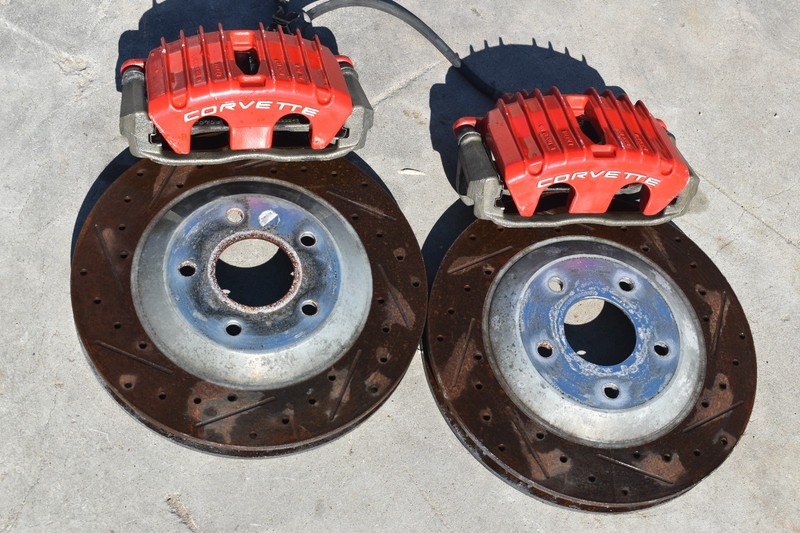 1997-04 Corvette C5 RED "PBR" FRONT Brake Caliper PAIR WITH ROTORS **USED**
