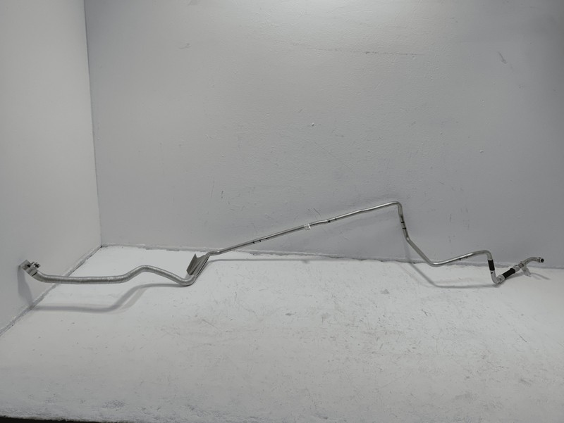 21-25 Volkswagen Atlas AC Air Conditioning Rear Coolant Hose Tube Pipe Line OEM