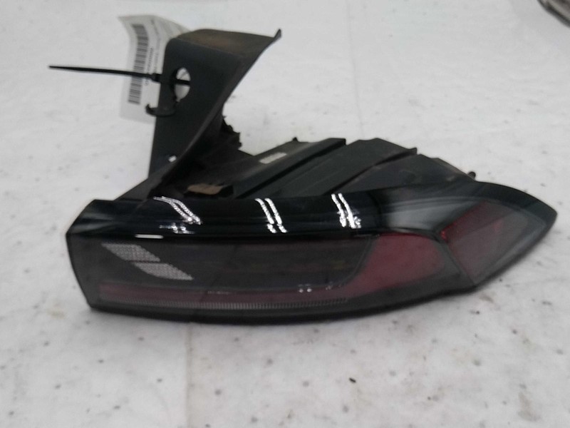 2023 Dodge Hornet Right Tail Light Assembly Blue - 41K Miles, OEM Quality