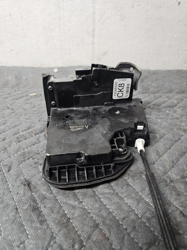 2018 - 2024 Equinox REAR LEFT SIDE DOOR LOCK LATCH ACTUATOR OEM