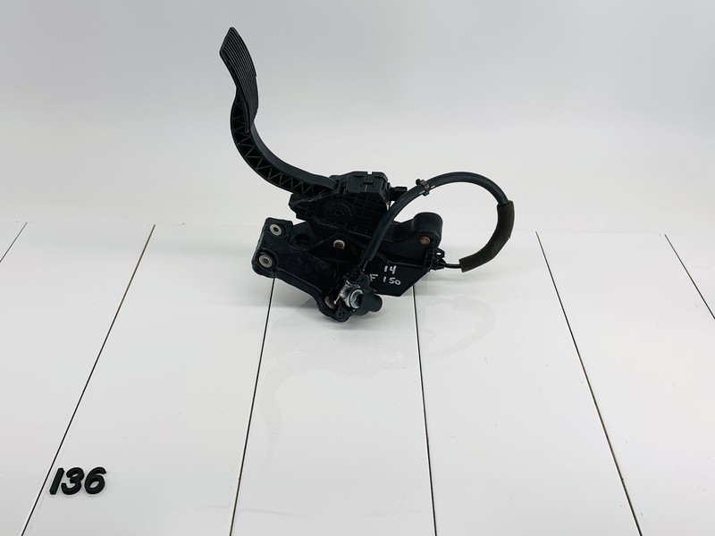 11-14 FORD F-150 3.7L V6 FLEX ENGINE MOTOR ACCELERATOR THROTTLE GAS PEDAL OEM