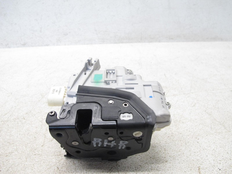11-18 AUDI C7 A6 S6 A7 VW SEDAN DOOR LOCK LATCH ACTUATOR OEM REAR RIGHT 010324