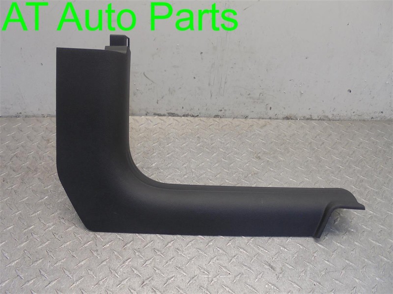 OEM 2014 -2017 JEEP CHEROKEE INTERIOR KICK PANEL TRIM PASSENGER SIDE 1UD18DX9AC