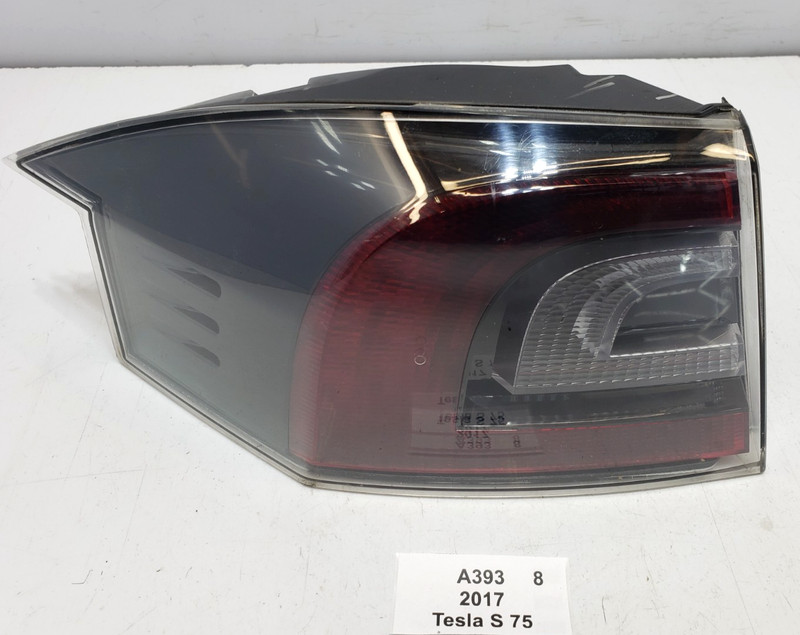 ✅ 2012-2020 OEM Tesla Model S Rear Left Driver Side Outer Tail Light Lamp