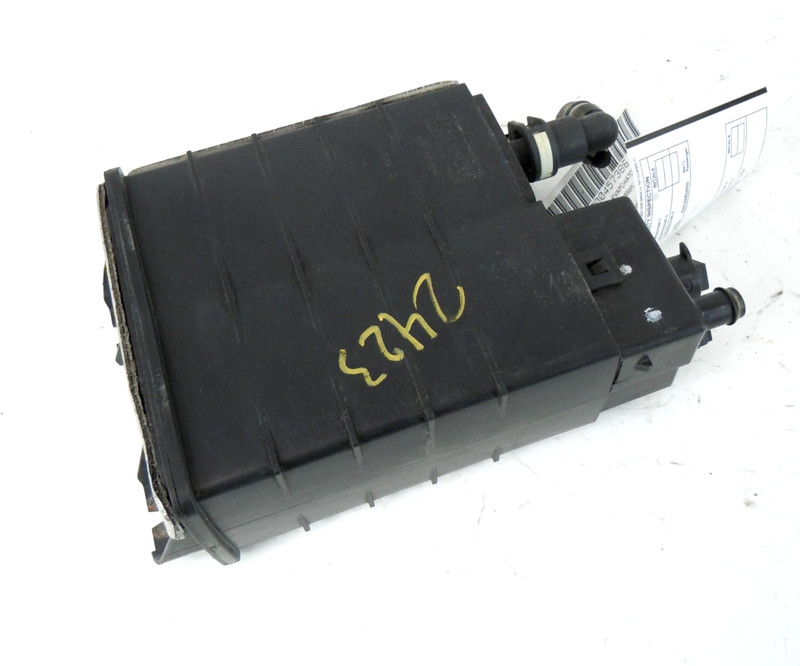 2015-2019 Lincoln MKC Fuel Vapor Evap Charcoal Canister OEM