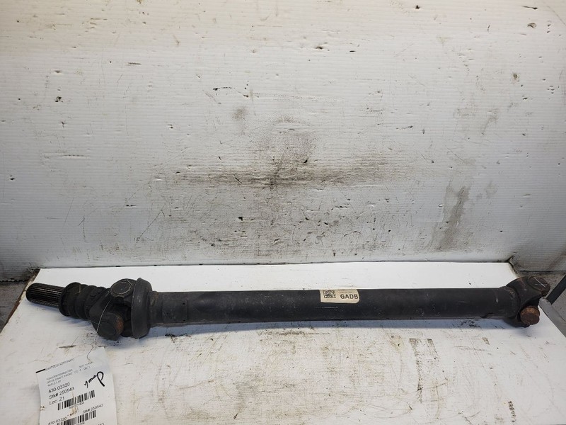Front Drive Shaft Fits 15-20 ESCALADE 1721856
