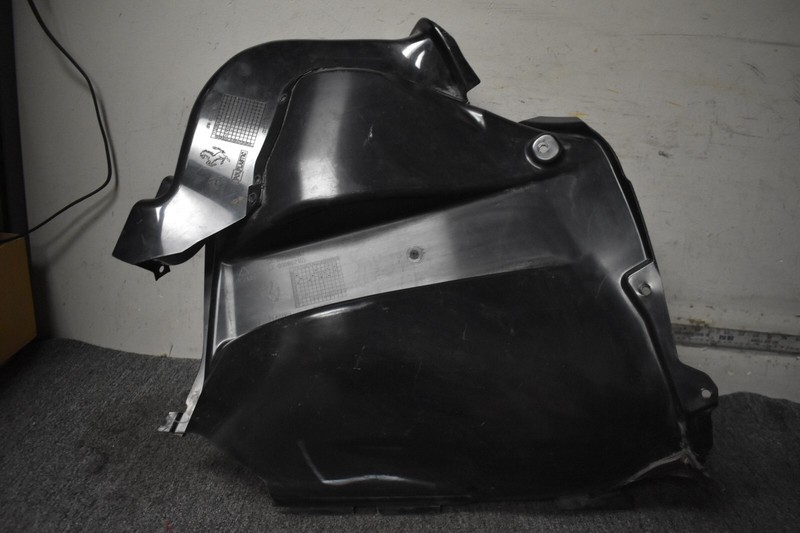 2020-2023 FERRARI F8 UPPER FRONT AIR INTAKE FACTORY OEM