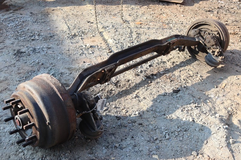 2003-2018 VOLVO VNL 670 D13 / MACK FRONT AXLE ASSEMBLY 20543700 30R590M OEM