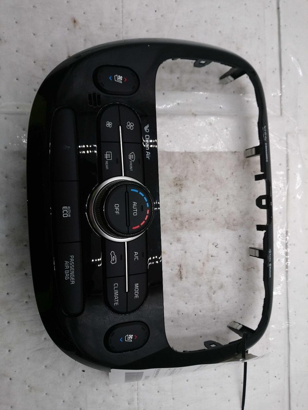2015 KIA Soul A/C Selector Switch OEM White 97250B2GS0 73K Miles