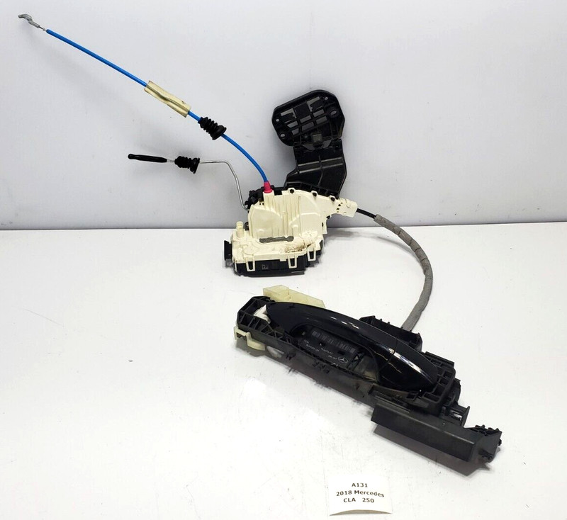 ✅ 14-19 OEM Mercedes C117 CLA250 Rear Right Door Lock Actuator W/ Handle Black