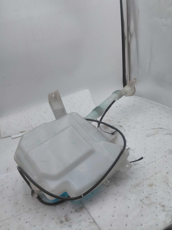 2016 Mitsubishi Outlander Washer Fluid Reservoir OEM 8260A217 Red 2.4L