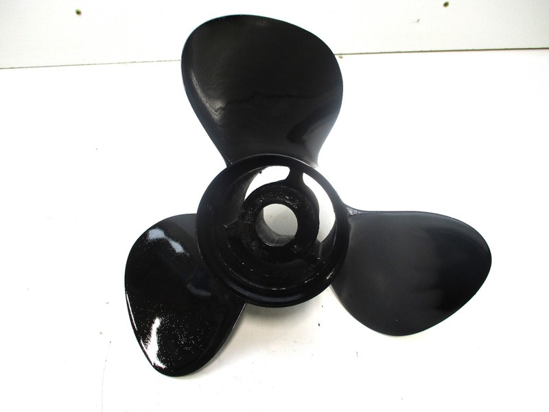 11324A45 15 1/2" X 18P Hub Kit Style Prop for 90-400HP 4 3/4" Gearcase