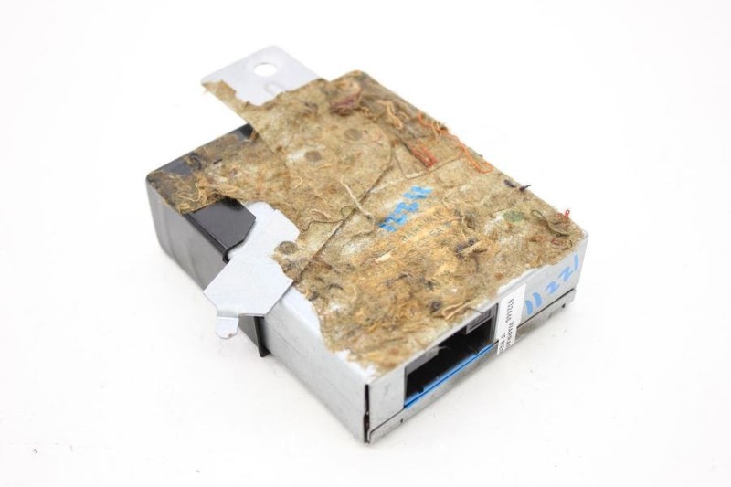 1984-1989 Nissan 300ZX Z31 2+0 Communication Voice Recognition Module 2592501P00