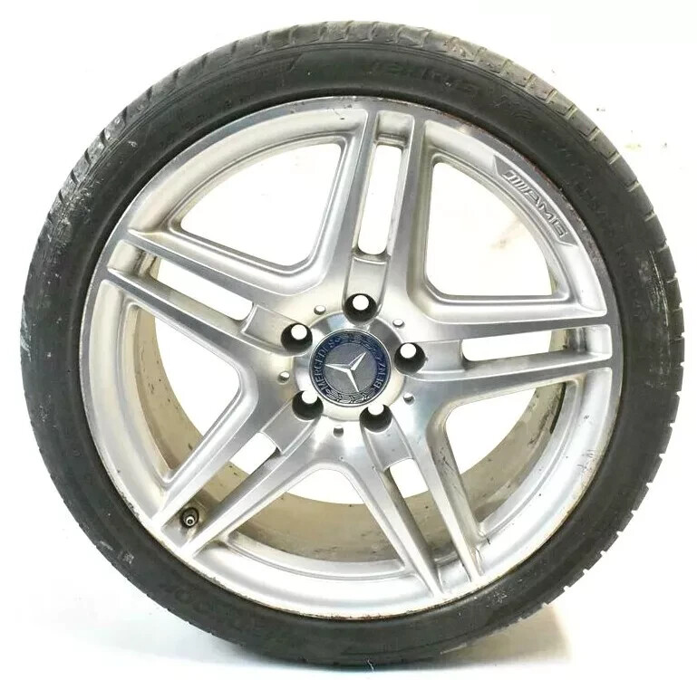 08-15 Mercedes W204 C250 C300 C63 AMG Rear Wheel Tire Rim 8.5Jx18 H2 ET54 OEM