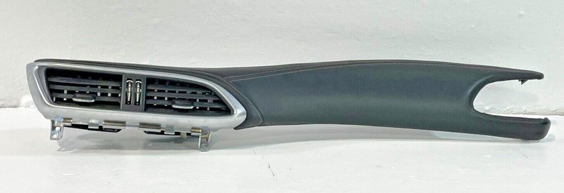 17-19 INFINITI QX30 CENTER DASHBOARD INSTRUMENT AC A/C AIR VENT PANEL # 95373
