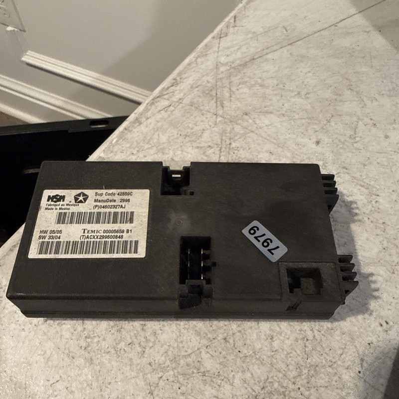 2007 JEEP GRAND CHEROKEE AUTO SEAT CONTROL MODULE P04602327AJ