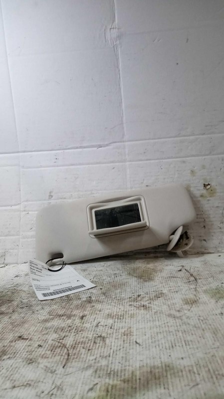 2018 Chevrolet Cruze Silver Sun Visor OEM Used 638576 4DR Sedan 112K Miles