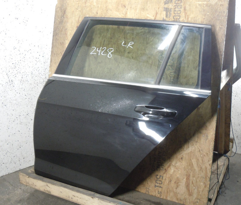 2015-2019 Volkswagen Golf Wagon Rear Door Assembly Driver Left Electric OEM L041