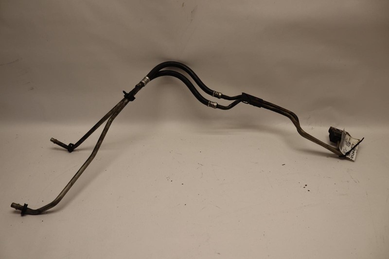 2007-2014 GMC YUKON XL 1500 6.2L ENGINE OIL COOLER HOSE LINE OEM